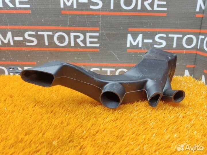 Воздуховод печки передний правый Volkswagen Tiguan