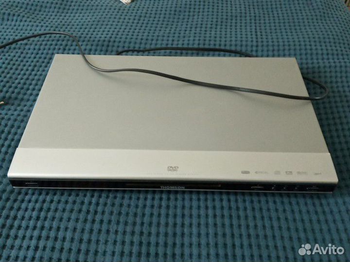 DVD плеер thomson DTH223R
