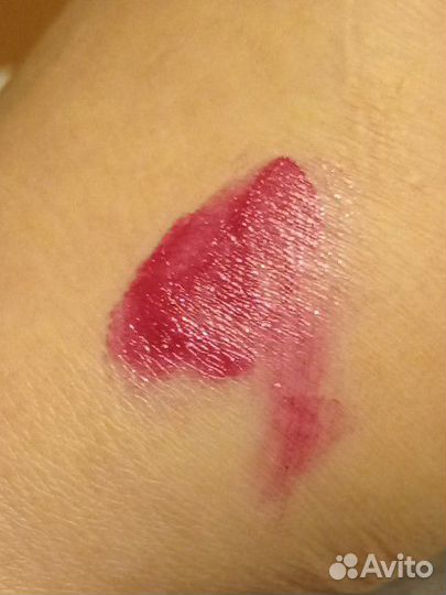 Блеск для губ Faberlic чарующий рубин