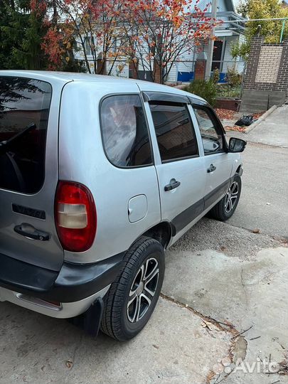 Chevrolet Niva 1.7 МТ, 2005, 200 000 км