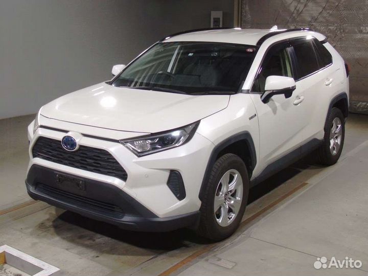 В разборе toyota RAV4 2019
