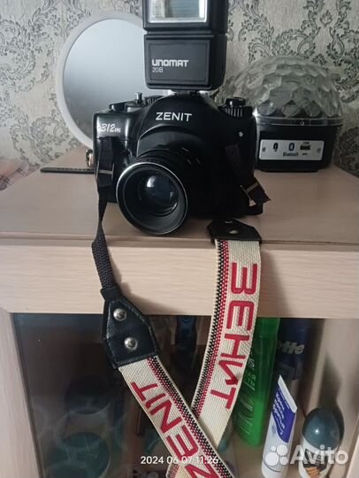 Плёночный фотоаппарат зенит 312м