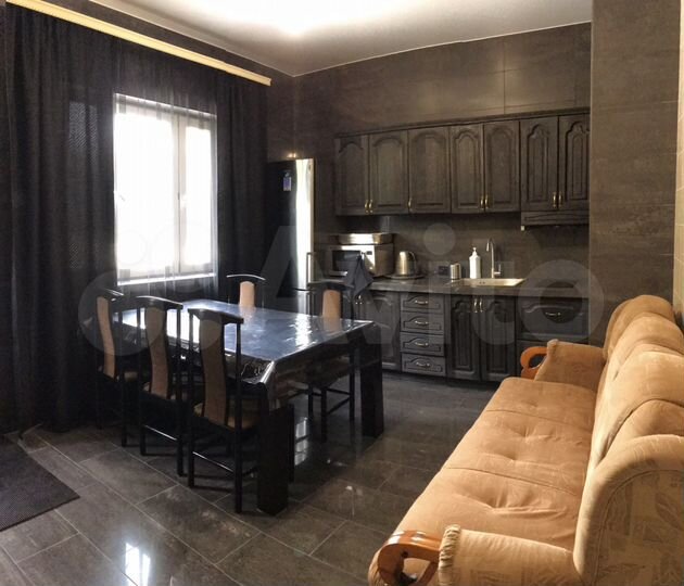 1-к. квартира, 46 м², 1/2 эт.