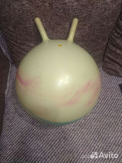 Мячик прыгун