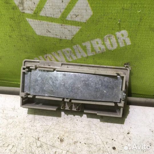 Плафон салонный Сеат Кордоба