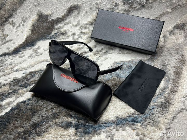 Очки мужские carrera