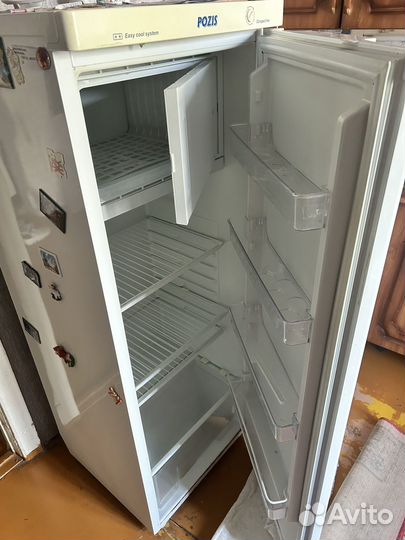 Холодильник (рабочий)