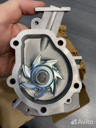 Помпа на daewoo matiz