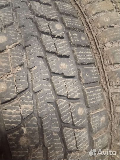 Dunlop SP Winter Ice 01 185/65 R15 88T