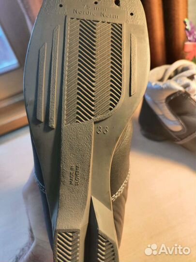 Лыжные ботинки