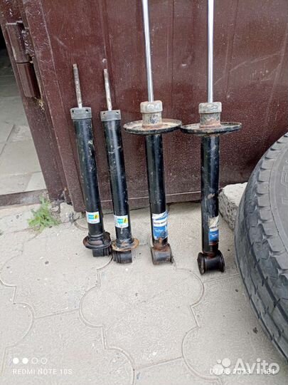 Амортизаторы ауди80 б4