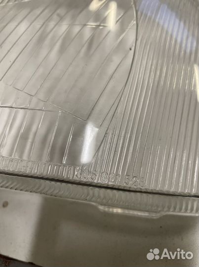 Стекло фары левой Volkswagen Golf III 1991-1997