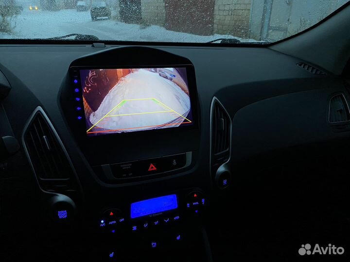 Магнитола Hyundai ix35, есть Teyes