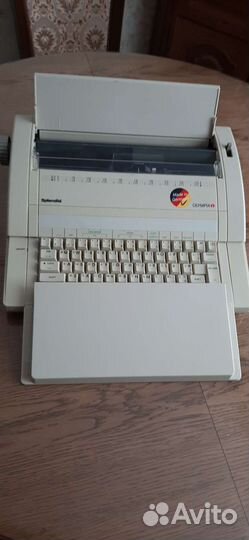 Пишущая машинка Olympia (пр-во Германия)