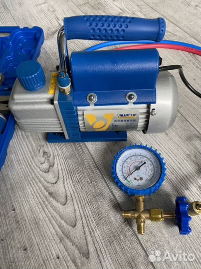 Вакуумный насос + развальцовщик(Аренда)