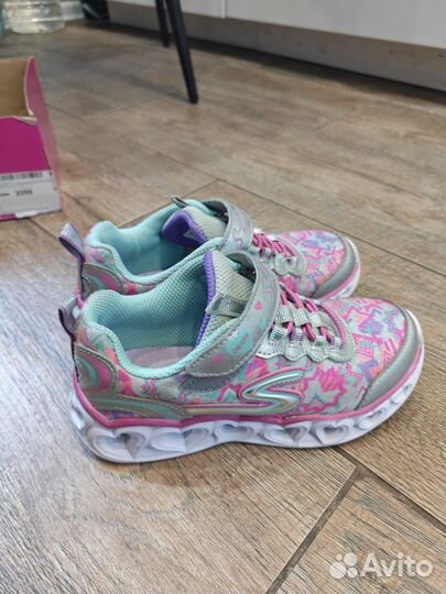 Кроссовки skechers для девочки 29