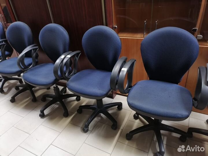 Компьютерное кресло