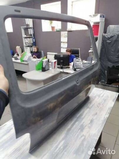 Крышка багажника Нива стеклопластик