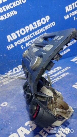 Блок управления печкой Honda Fit хэтчбек L13A 2003