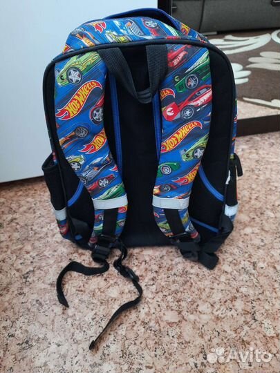 Школьный рюкзак