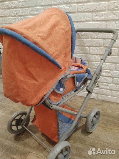 Коляска для кукол