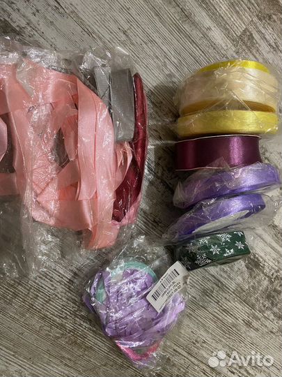 Кружево, атласные ленты