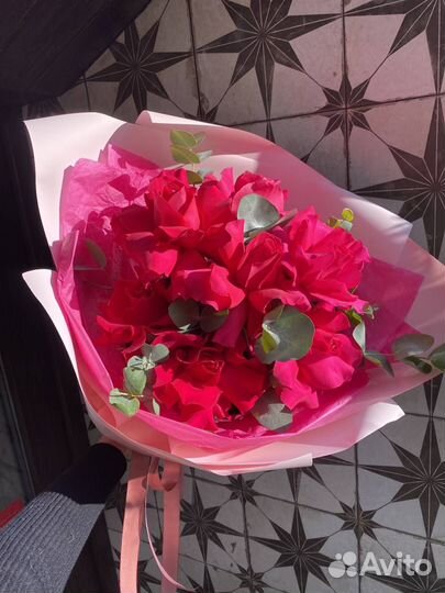 Букеты с доставкой розы