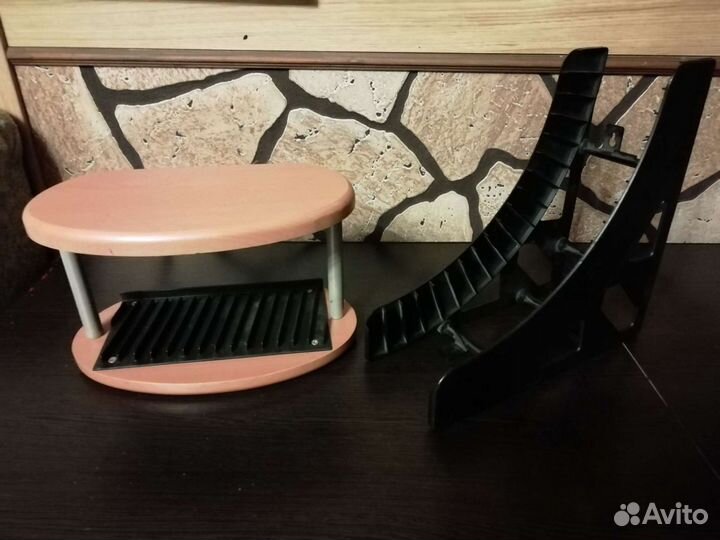 Подставки под кассеты и CD