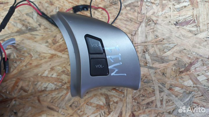 Кнопки руля chery m11