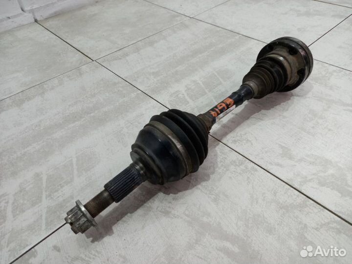 Привод передний Audi Q7 4L 4.2 BAR 2007