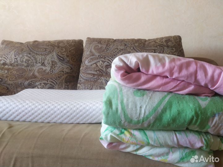 Одеяла и ортопедическая подушка