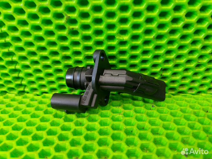 Клапан вентиляции (продувка) Volkswagen Touareg NF