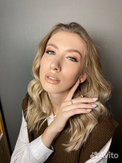 Макияж/прически/косы/афрокудри