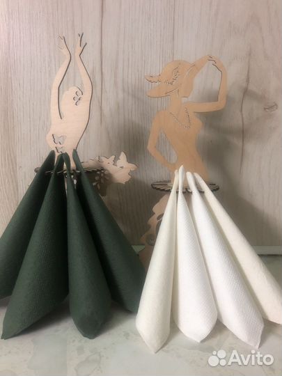 Салфетница из дерева