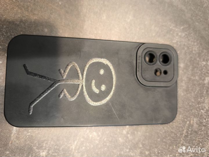 Чехол на iPhone 12