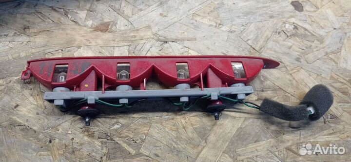 Фонарь третьего стоп-сигнала Киа Венга