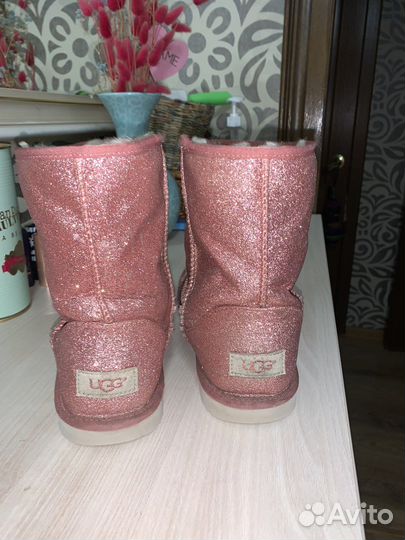 Ugg