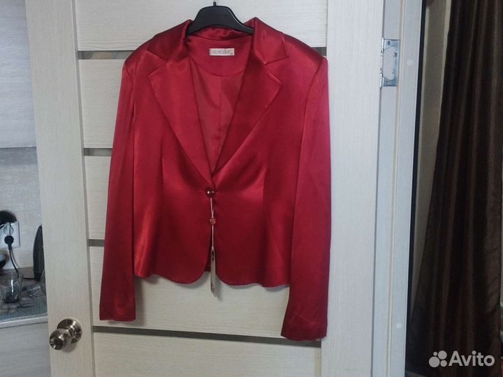 Пиджак женский