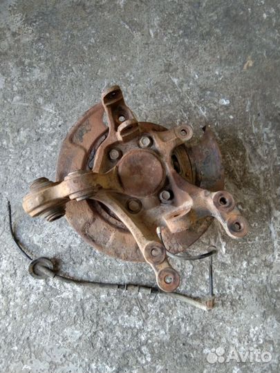 Кулак задний Хендай Элантра 4