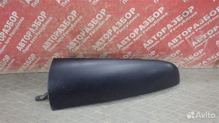 Накладка фонаря задняя правая LADA Largus Cross