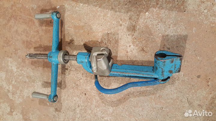 Инстрымент для натяжения банндажной ленты