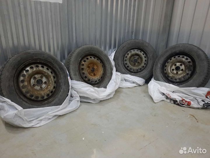 Accelera 651 205/65 R15