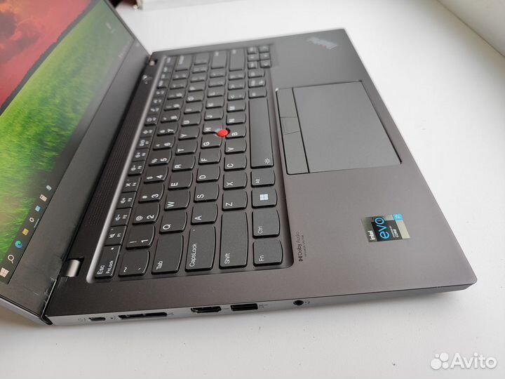 Lenovo ThinkPad T14S Gen2/i7-1165G7/16/512/4K/UHD