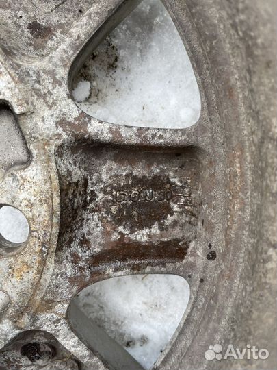 Японские литые диски r15