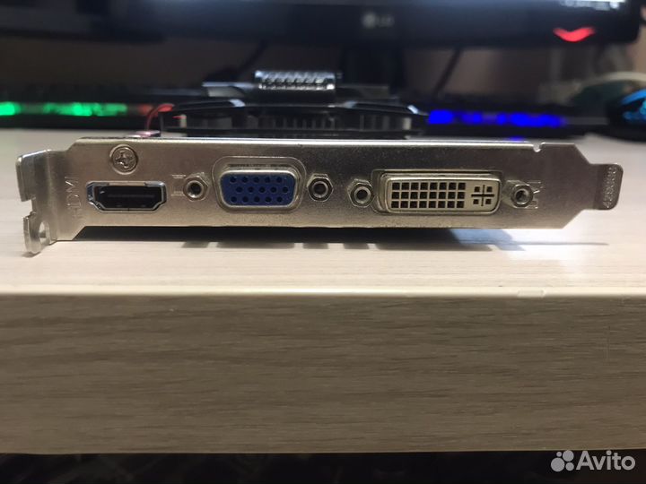 GT220 512MB gddr3