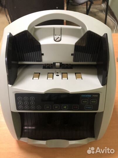 Счетчик банкнот Dors 700