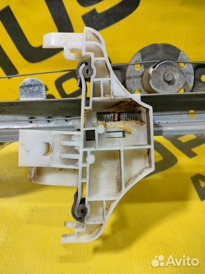 Стеклоподъемник задний правый Ford Fusion