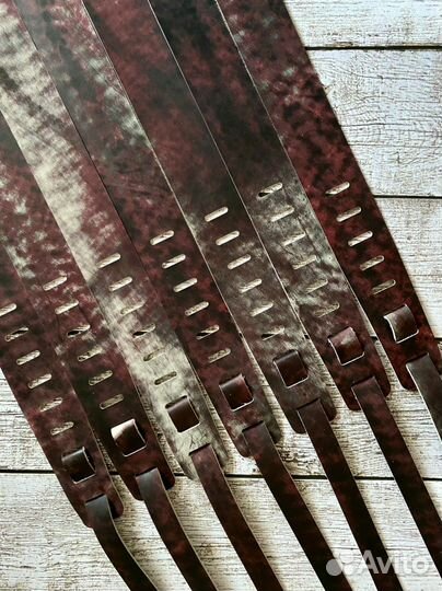 Ремень для гитары ручной работы «красный гранж»