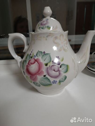 Чайник фарфоровый заварочный,на 2 л.СССР