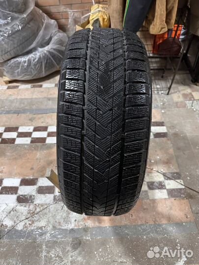 Maxxis S-Pro 255/45 R20 и 255/45 R20 19M